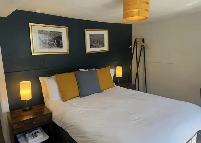 Cross Keys Тибей